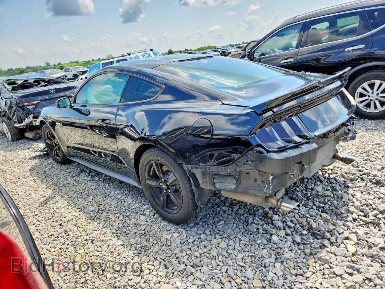 2018 FORD MUSTANG - VIN: 1FA6P8TH4J5171088 - Фото 2