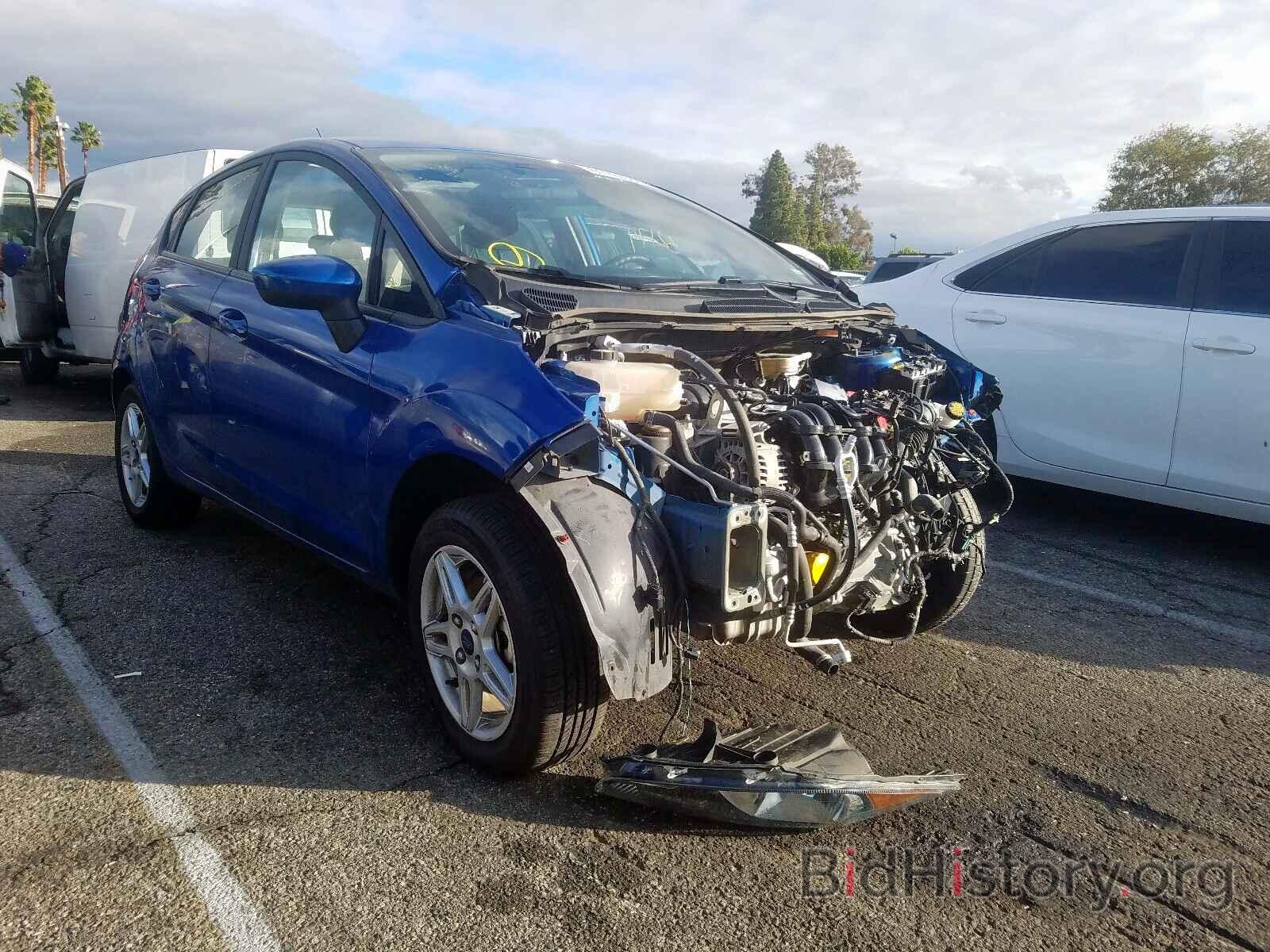 Photo 3FADP4EJ3JM122328 - FORD FIESTA SE 2018