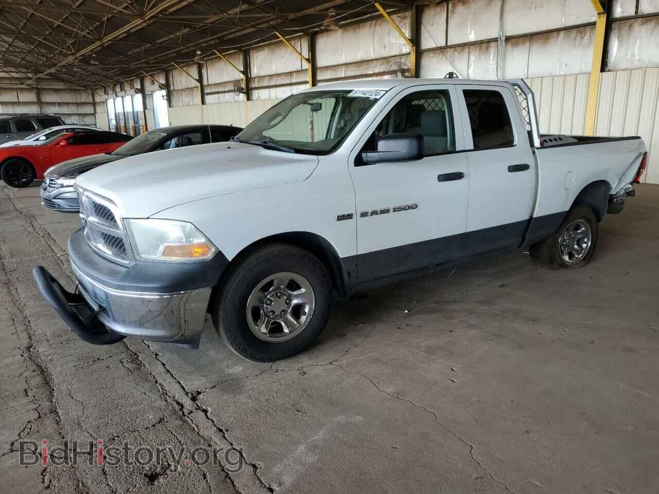 Photo 1D7RB1GT8BS634435 - DODGE All Models 2011