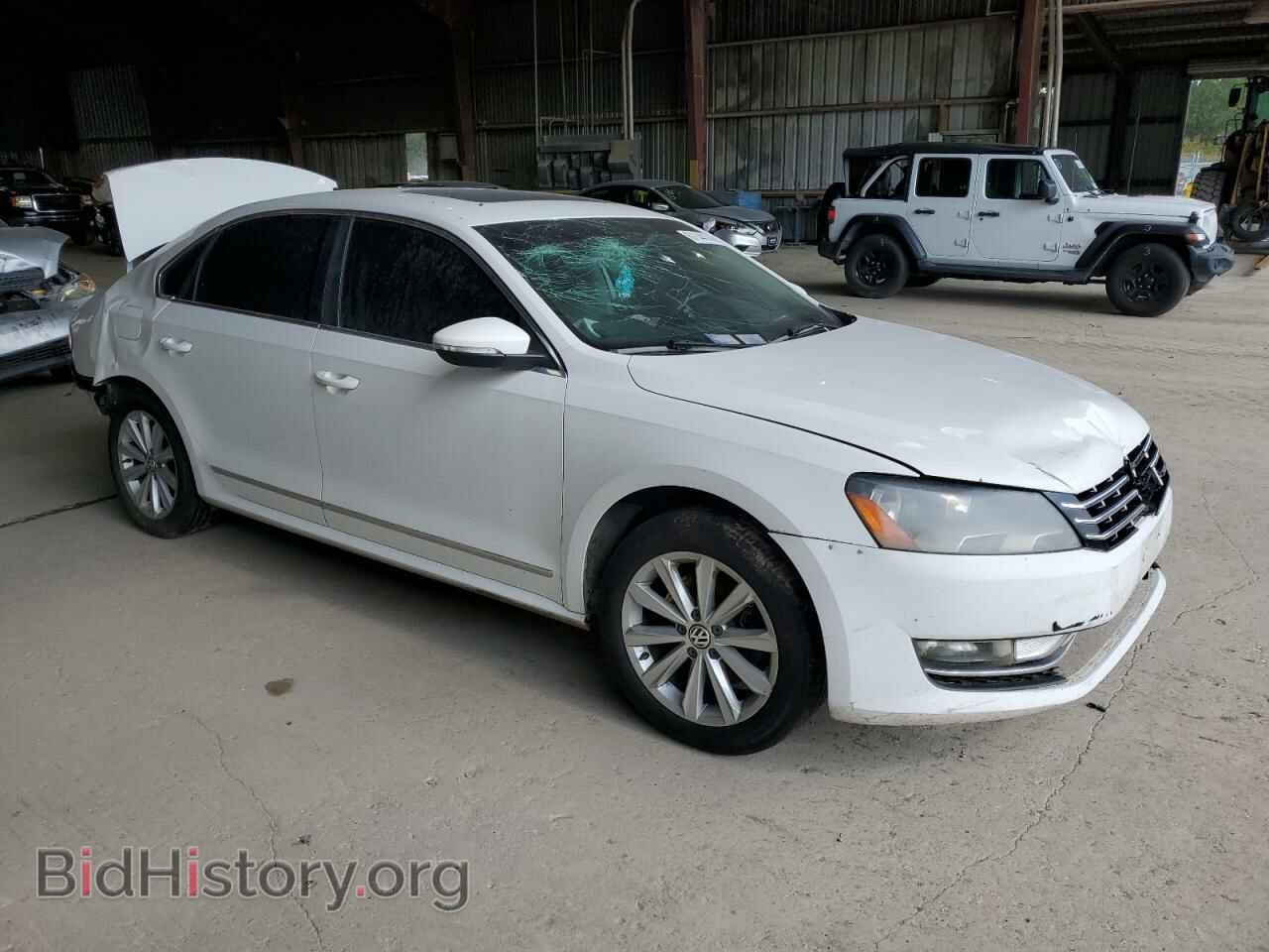 2012 VOLKSWAGEN PASSAT - VIN: 1VWCH7A33CC110564 - Фото 4