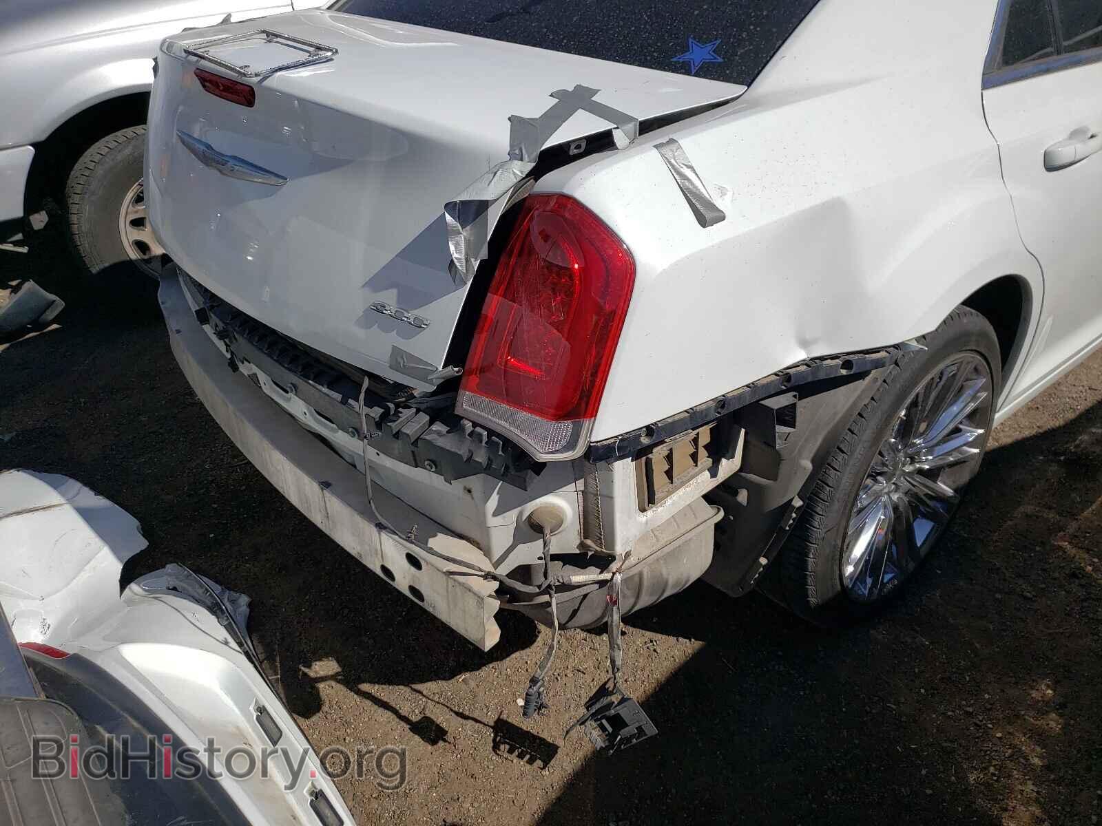 2015 CHRYSLER 300 - VIN: 2C3CCAAG6FH932007 - Фото 9