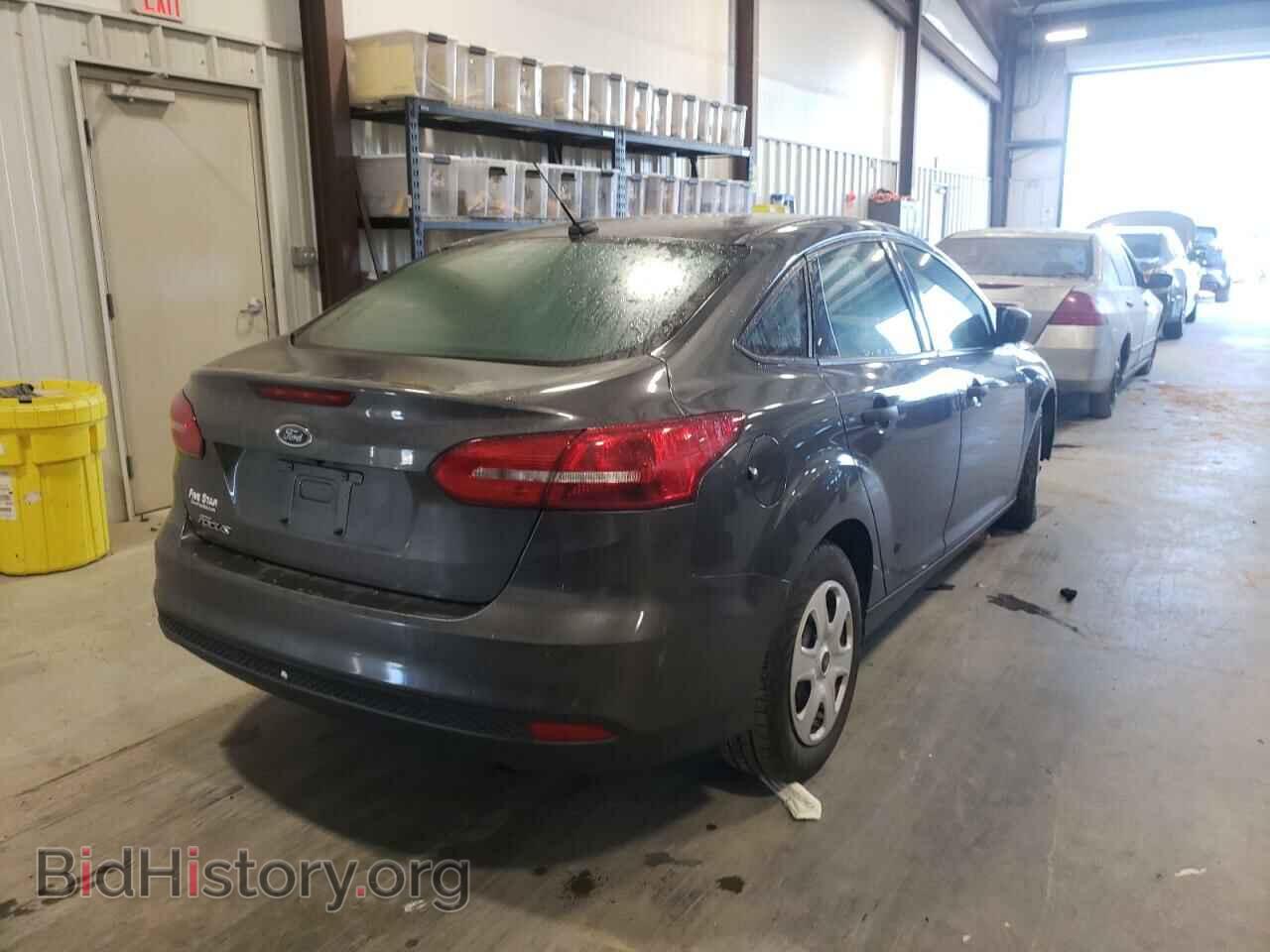 2018 FORD FOCUS - VIN: 1FADP3E27JL255582 - Фото 4