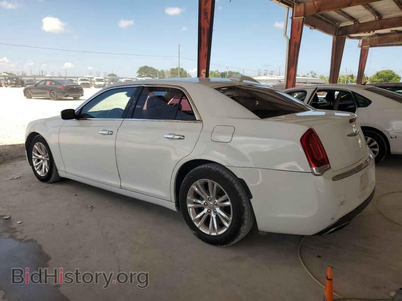 2016 CHRYSLER 300 - VIN: 2C3CCAEG5GH334180 - Фото 2
