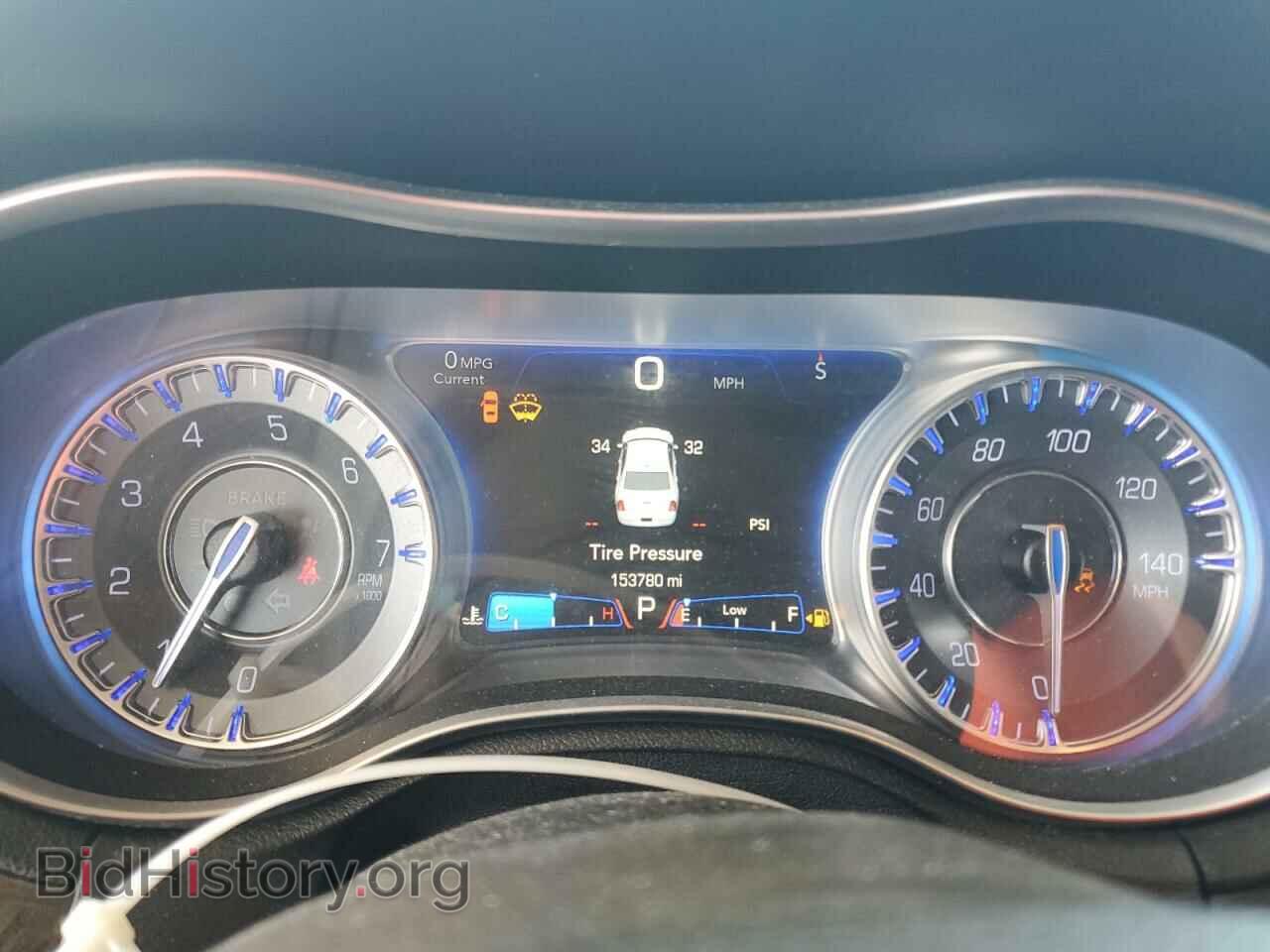 2016 CHRYSLER 300 - VIN: 2C3CCAEG5GH334180 - Фото 9