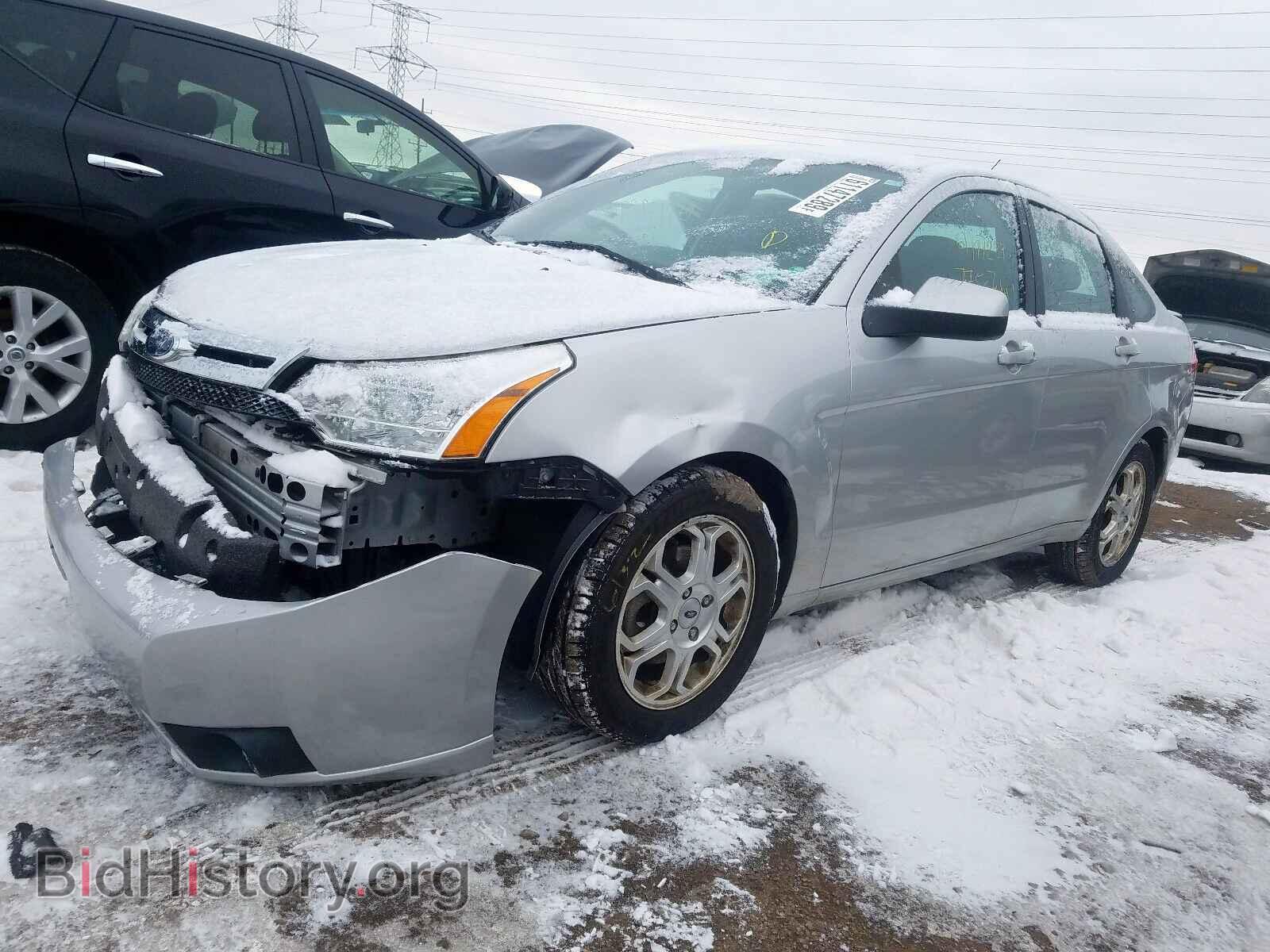 2009 FORD FOCUS - VIN: 1FAHP36N09W253662 - Фото 2