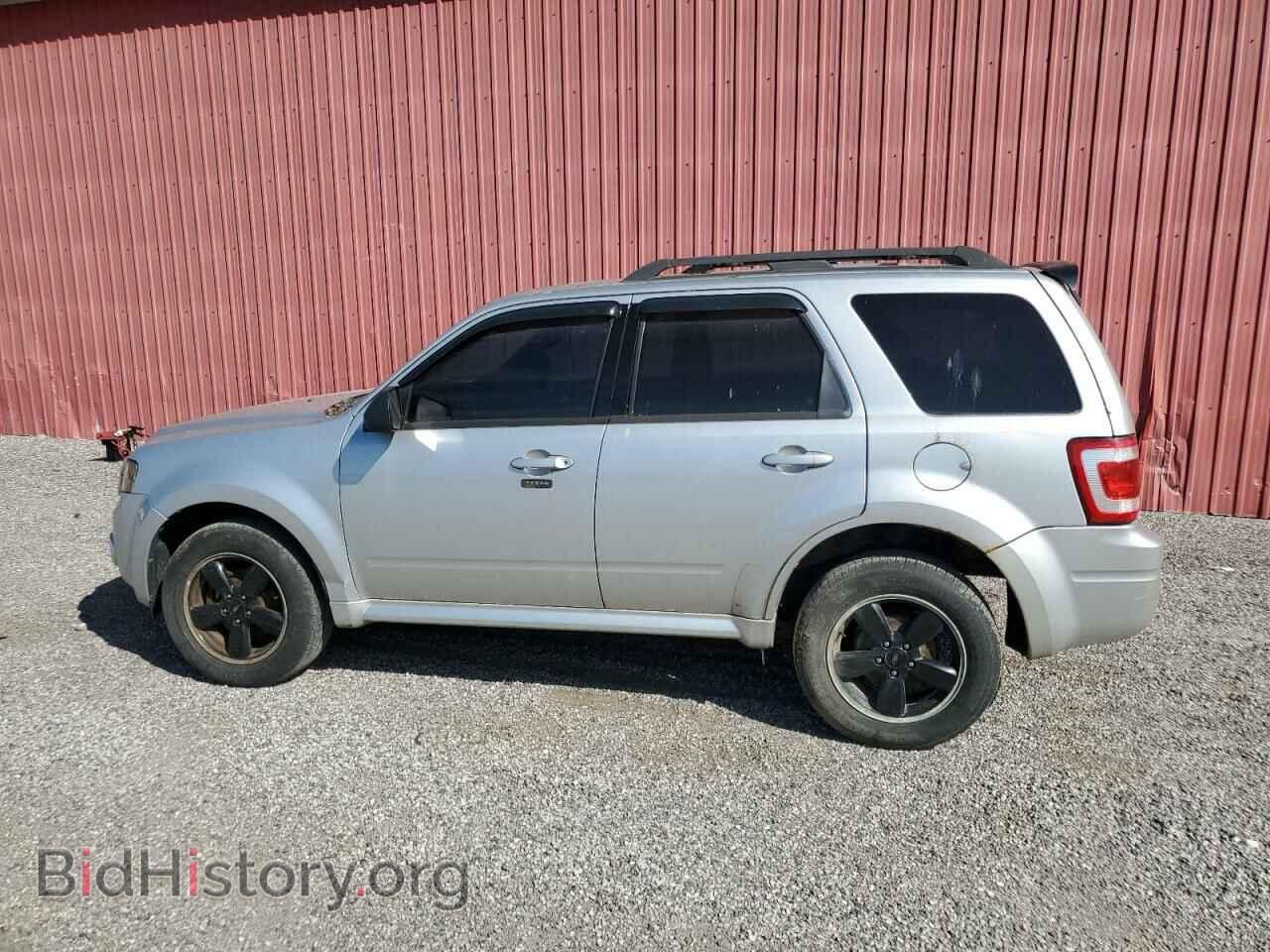 2010 FORD ESCAPE - VIN: 1FMCU0D71AKC57663 - Фото 2