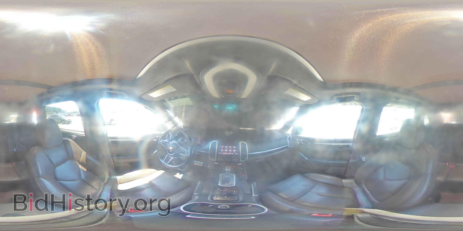 2017 PORSCHE CAYENNE - VIN: WP1AC2A26HLA93073 - Photo 15