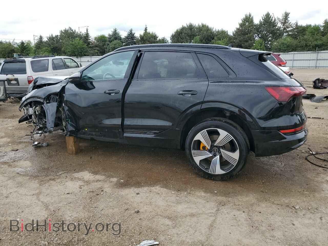 2023 AUDI E-TRON - VIN: WA1LAAGE4PB005308 - Фото 2