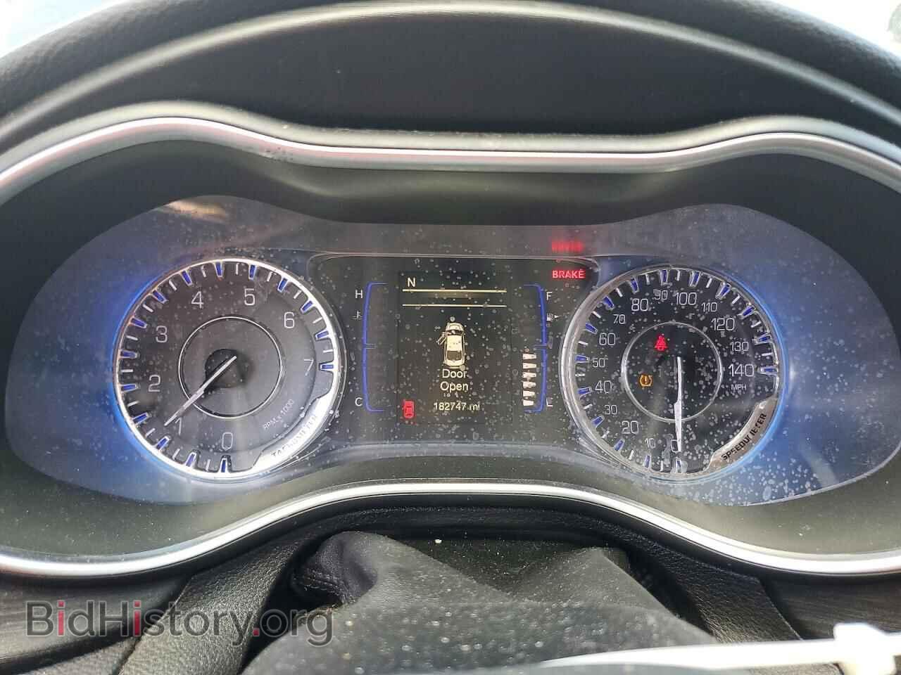 2017 CHRYSLER 200 - VIN: 1C3CCCABXHN508341 - Photo 9