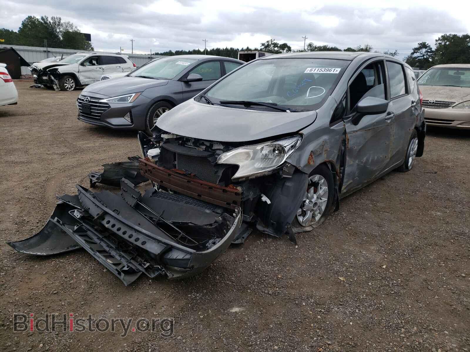 2015 NISSAN VERSA - VIN: 3N1CE2CP4FL434262 - Фото 2
