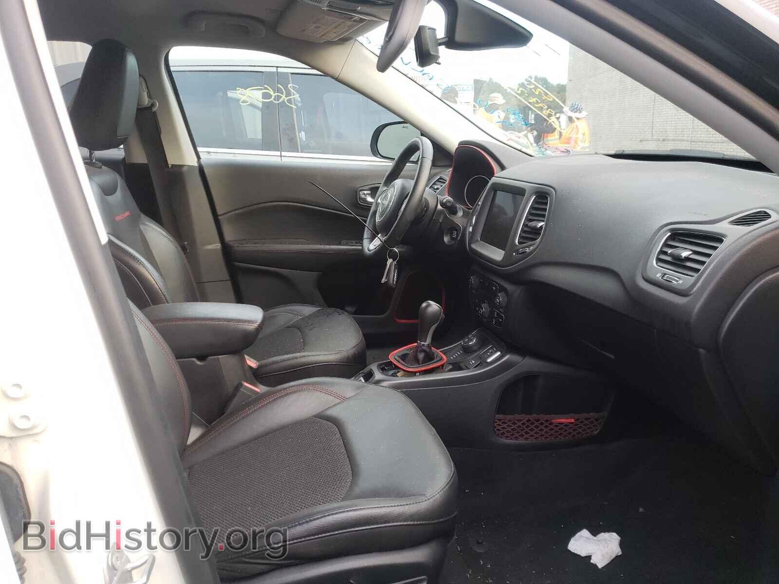 2019 JEEP COMPASS - VIN: 3C4NJDDB2KT622577 - Фото 5