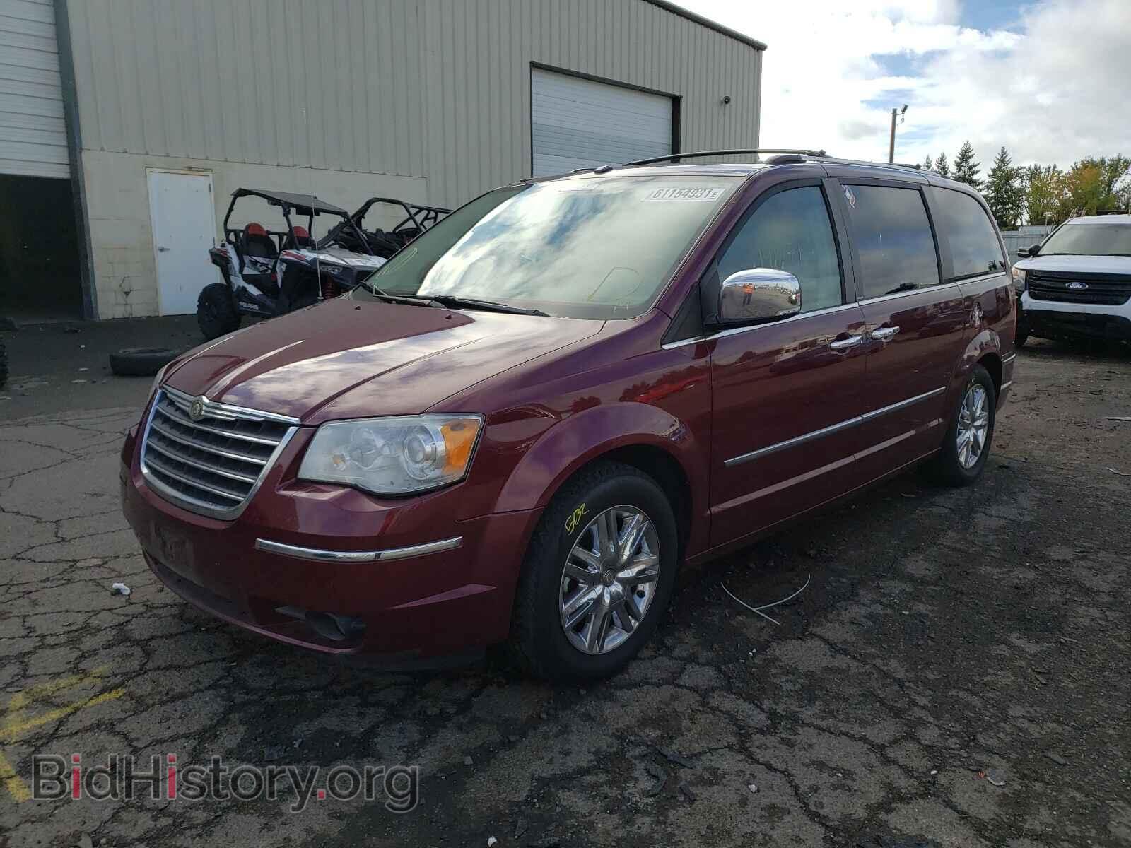 2008 CHRYSLER MINIVAN - VIN: 2A8HR64X58R720245 - Фото 2