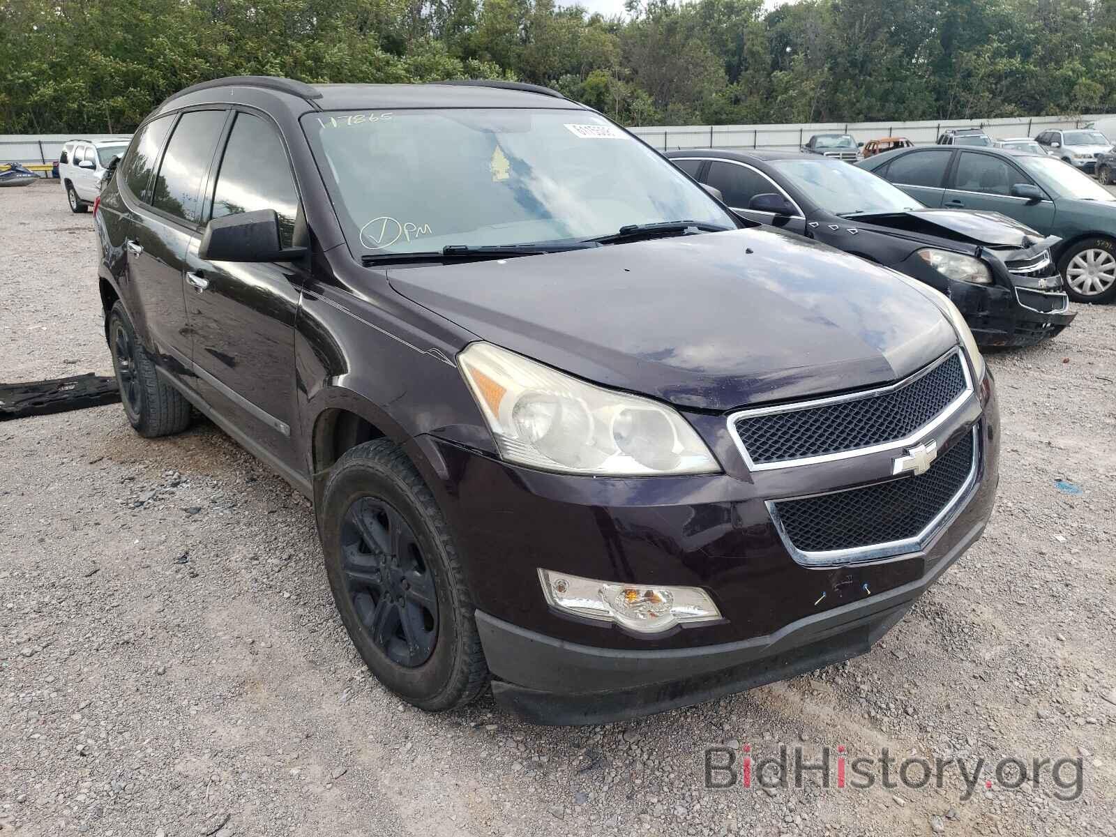 Photo 1GNLREED6AS117865 - CHEVROLET TRAVERSE 2010