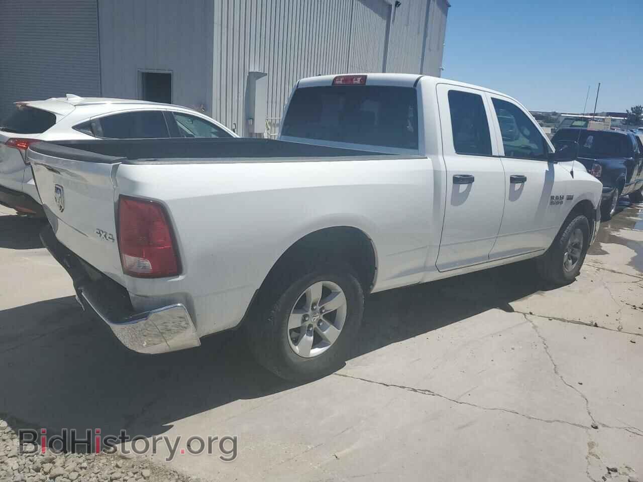 2018 RAM 1500 - VIN: 1C6RR7FT0JS197305 - Фото 3