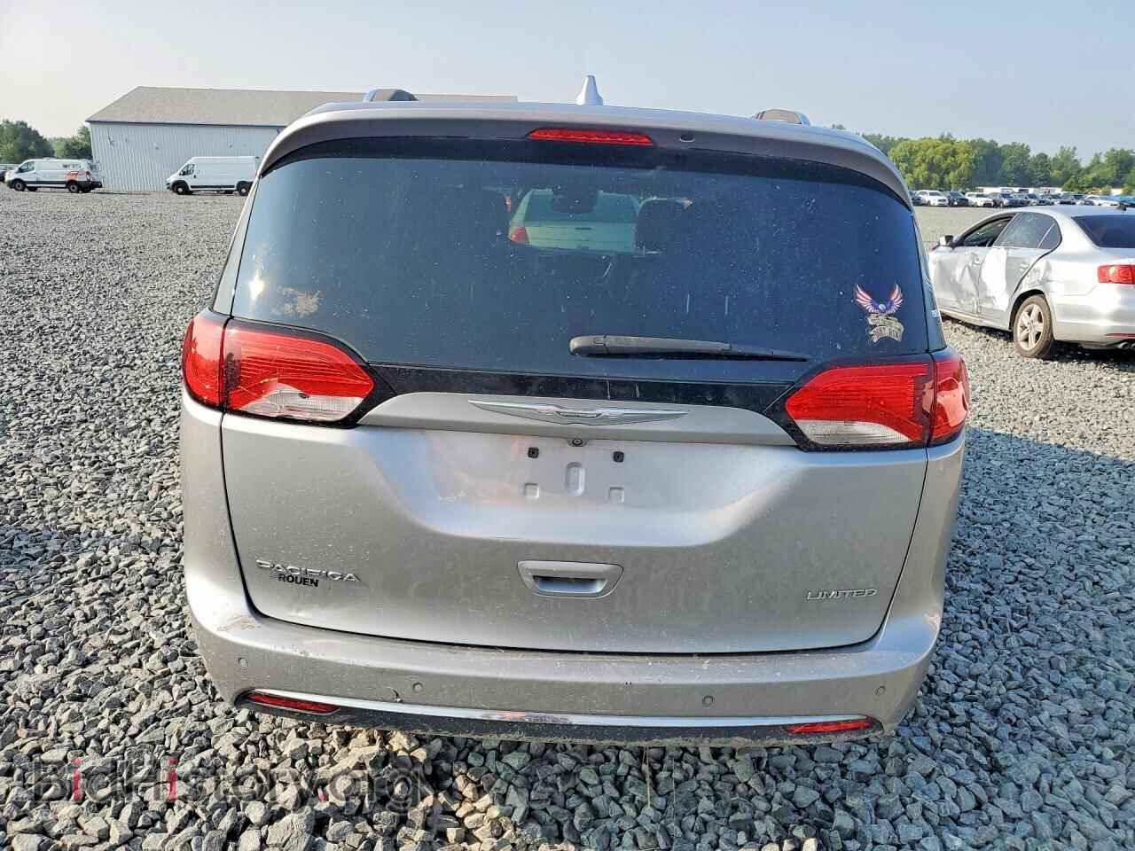 2017 CHRYSLER PACIFICA - VIN: 2C4RC1GG7HR553835 - Фото 6