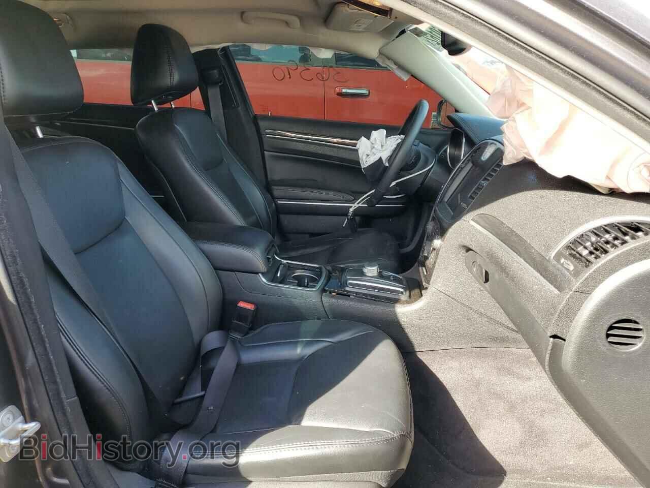 2016 CHRYSLER 300 - VIN: 2C3CCARG1GH278409 - Фото 5