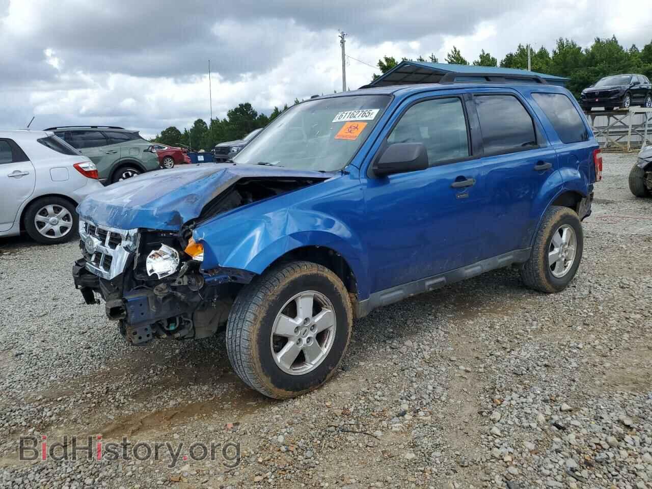 Photo 1FMCU0D71BKA26912 - FORD ESCAPE 2011