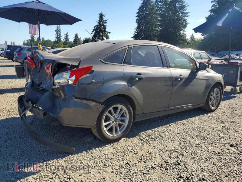 2018 Ford FOCUS (VIN 1FADP3F23JL204014) — photo 3 of 12