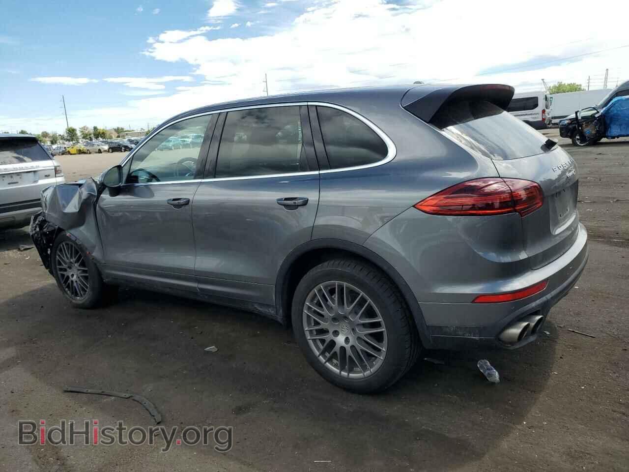 2017 PORSCHE CAYENNE - VIN: WP1AB2A26HLA52039 - Фото 2