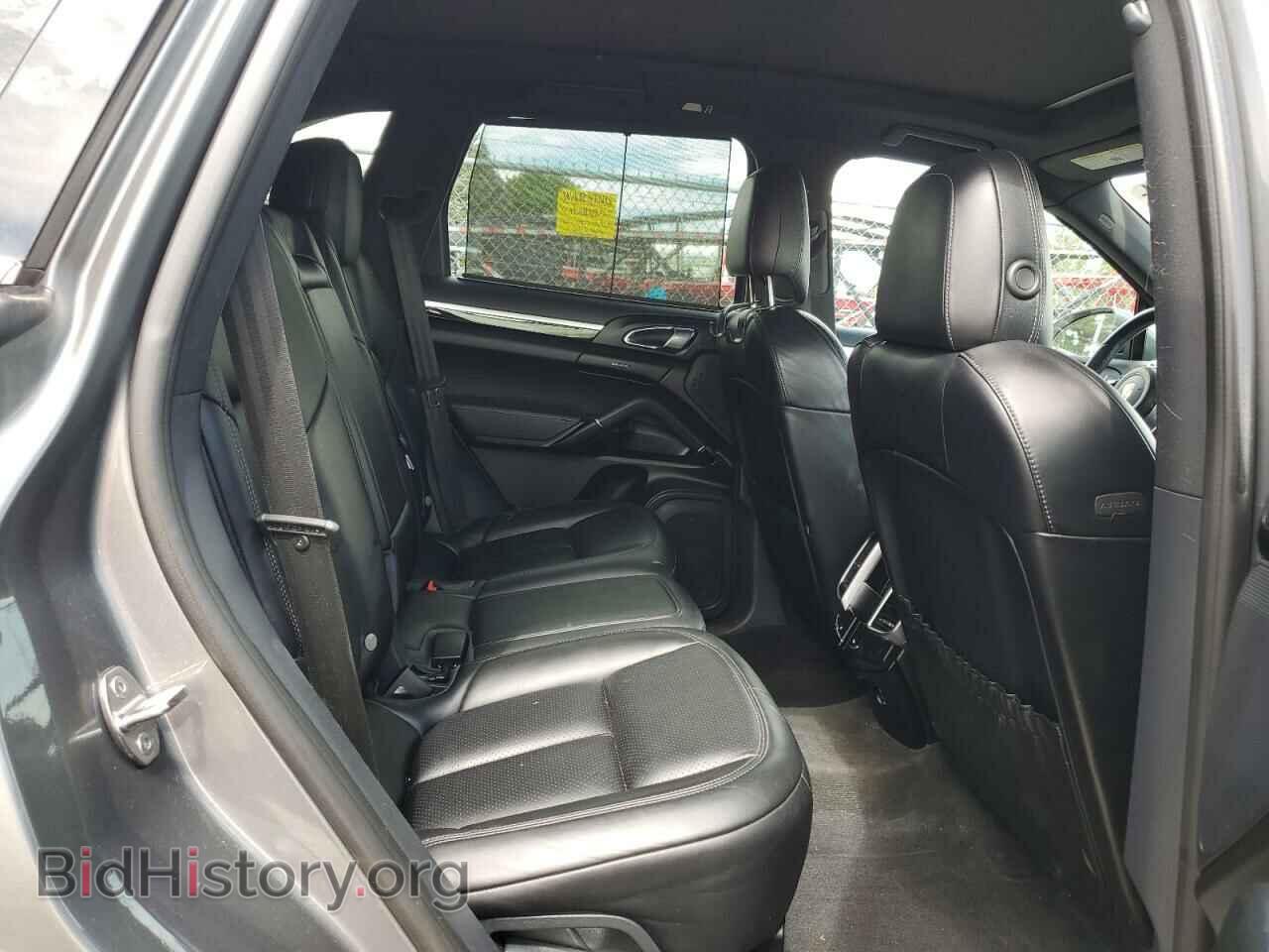 2017 PORSCHE CAYENNE - VIN: WP1AB2A26HLA52039 - Фото 11