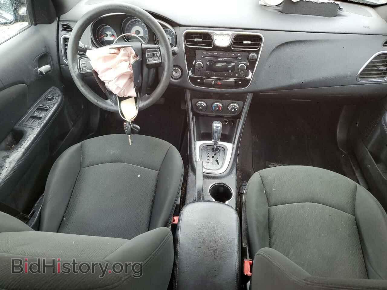 2011 CHRYSLER 200 - VIN: 1C3BC4FB8BN565901 - Фото 8