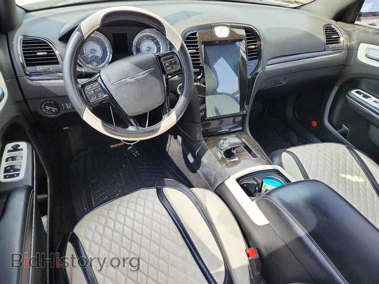 2014 CHRYSLER 300 - VIN: 2C3CCAAG9EH327672 - Photo 8