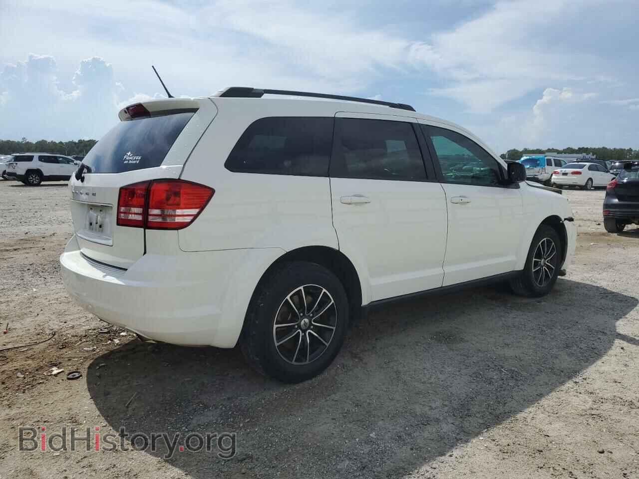 2018 DODGE JOURNEY - VIN: 3C4PDCAB9JT382490 - Фото 3