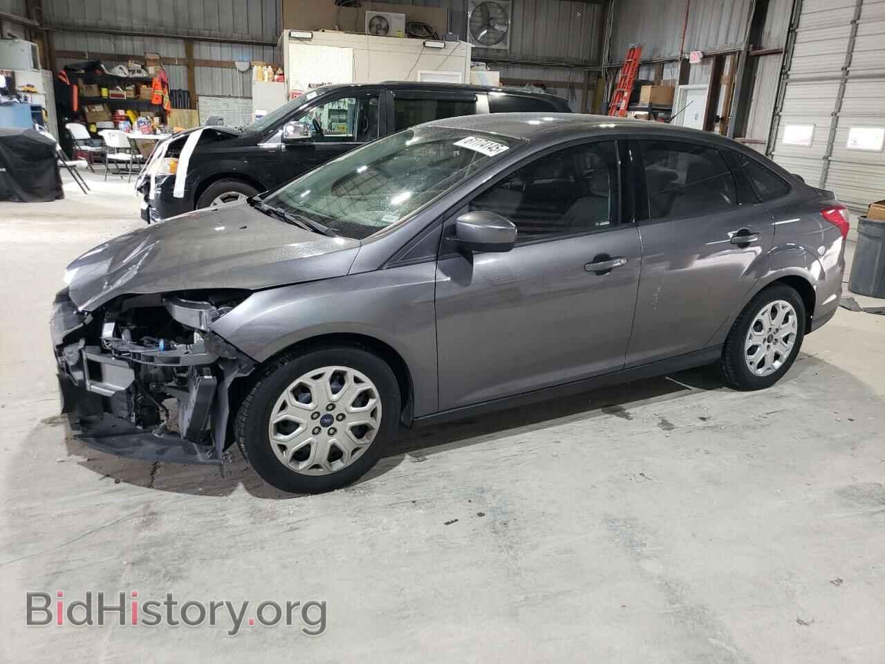Фотография 1FAHP3F28CL444261 - FORD FOCUS 2012