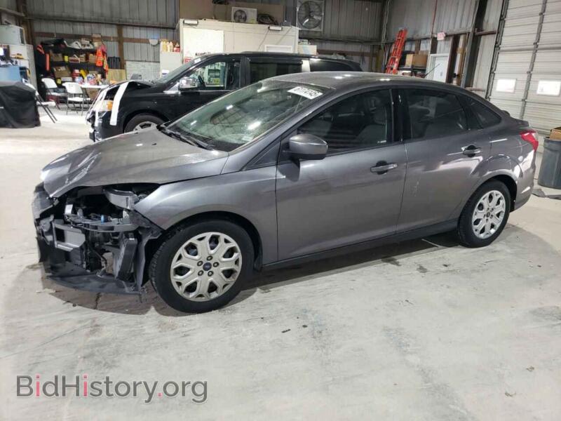2012 Ford FOCUS SE (VIN 1FAHP3F28CL444261) — фото 1 из 12, Copart, повреждение: передняя часть
