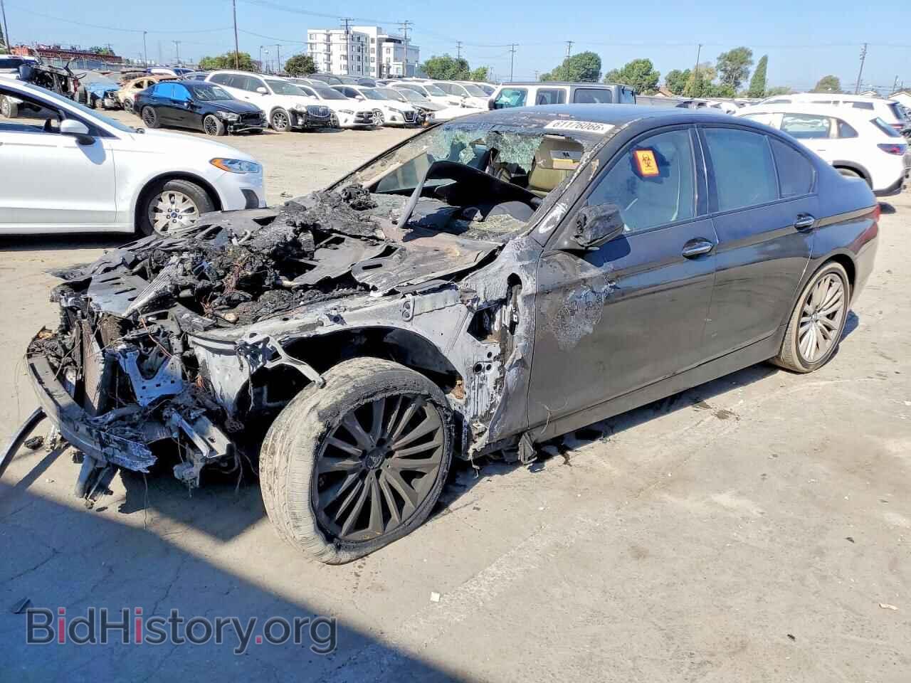 Фотография WBAFR9C57BC270076 - BMW 5 SERIES 2011