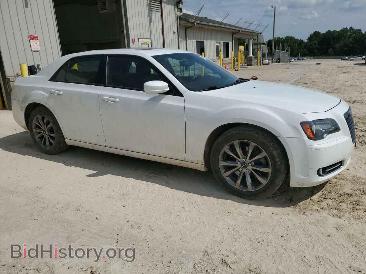 2014 CHRYSLER 300 - VIN: 2C3CCAGG3EH374204 - Фото 4