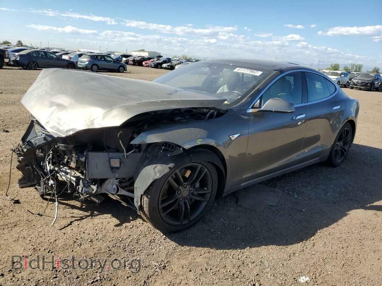 2015 TESLA MODEL S - VIN: 5YJSA1E25FF114270 - Photo 2