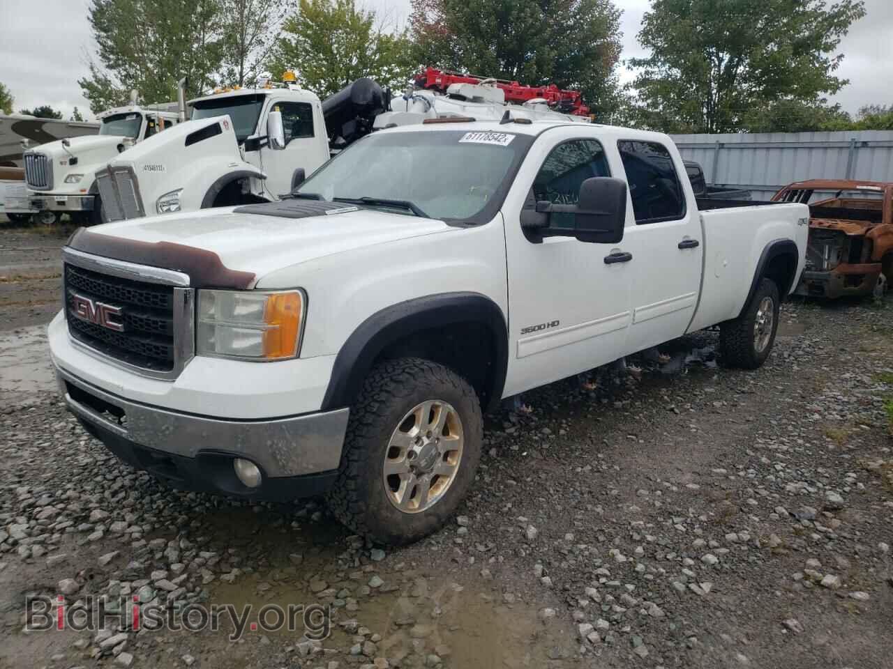 2012 GMC SIERRA - VIN: 1GT423C88CF133458 - Фото 2