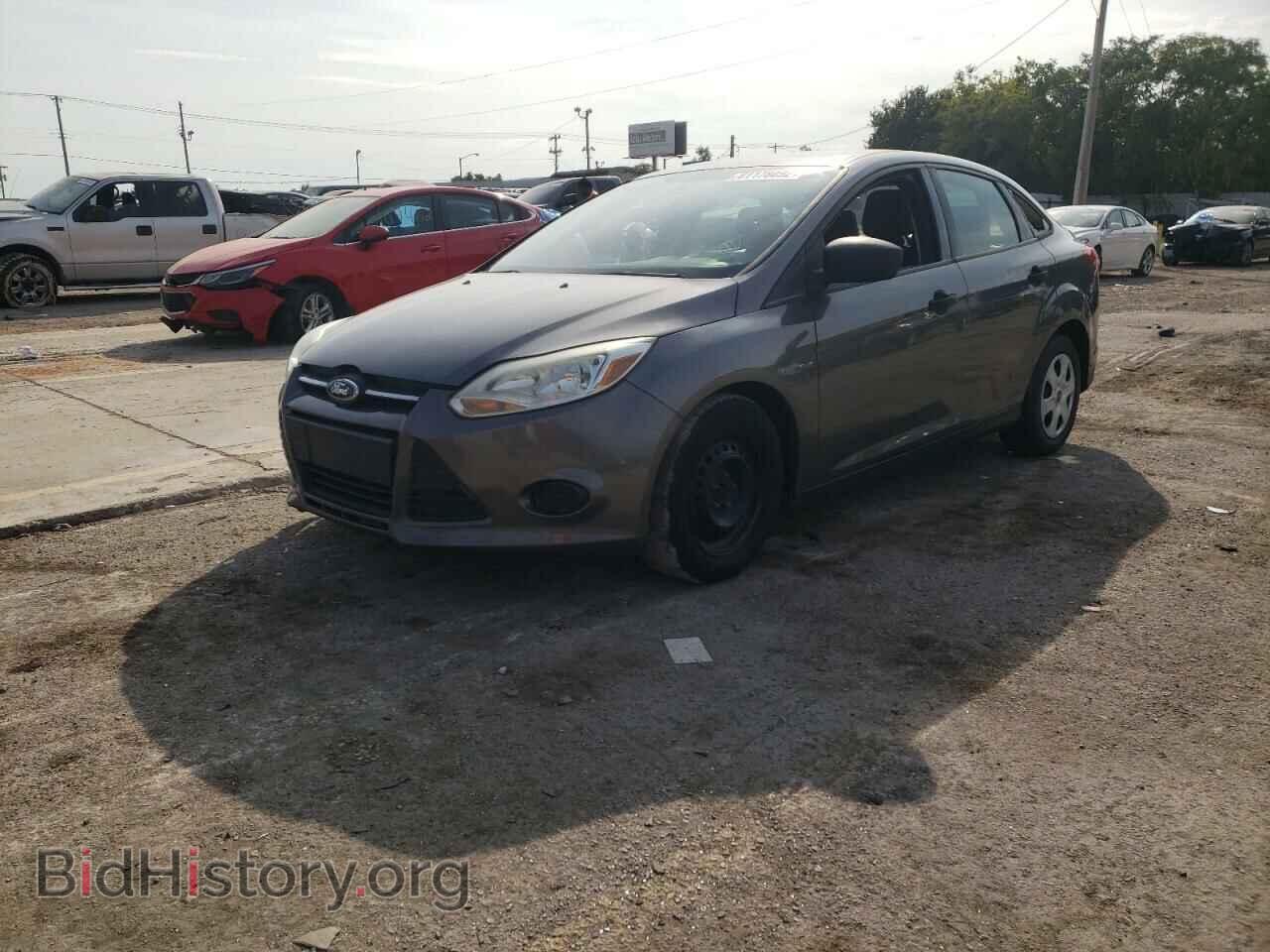 2013 FORD FOCUS - VIN: 1FADP3E2XDL138082 - Фото 2