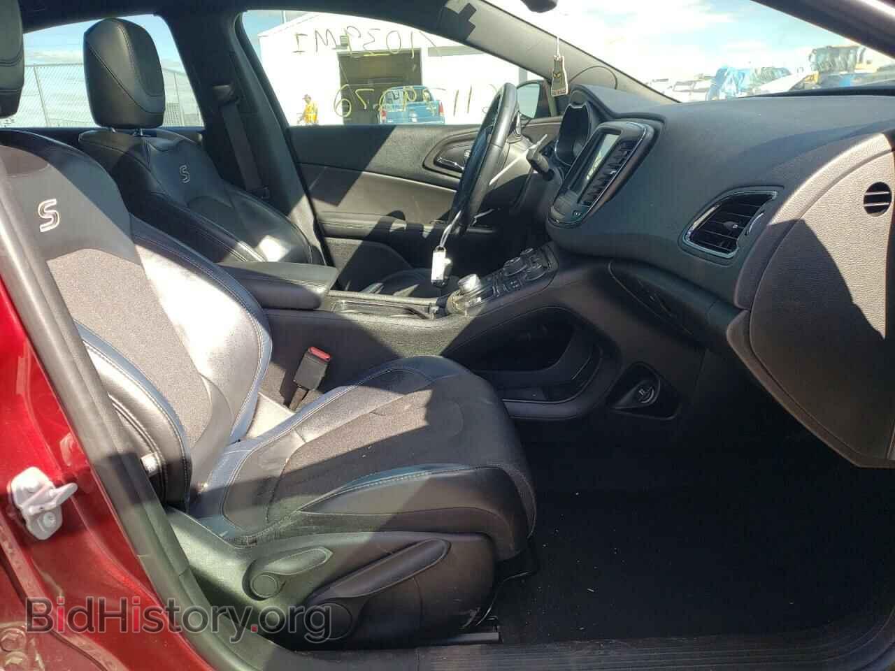 2016 CHRYSLER 200 - VIN: 1C3CCCBB2GN100767 - Photo 5