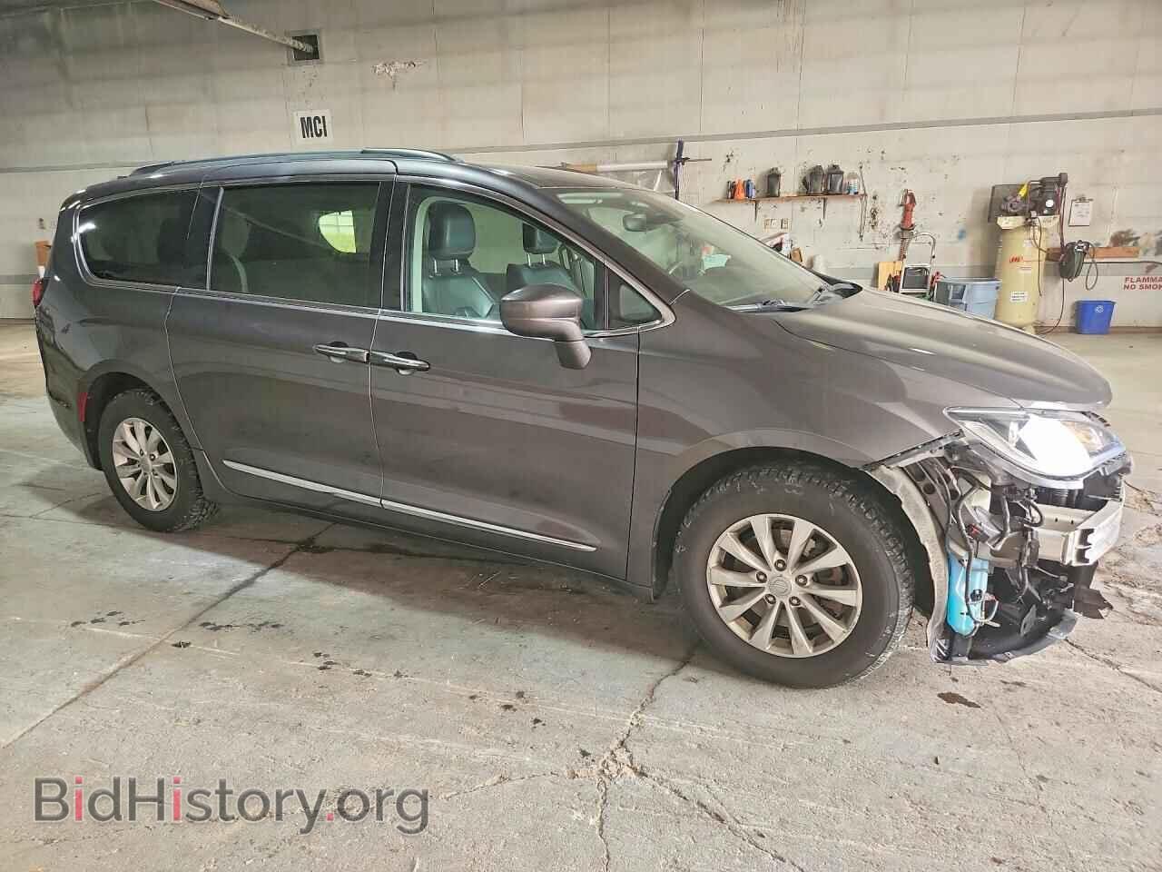 2017 CHRYSLER PACIFICA - VIN: 2C4RC1BG3HR603282 - Photo 4
