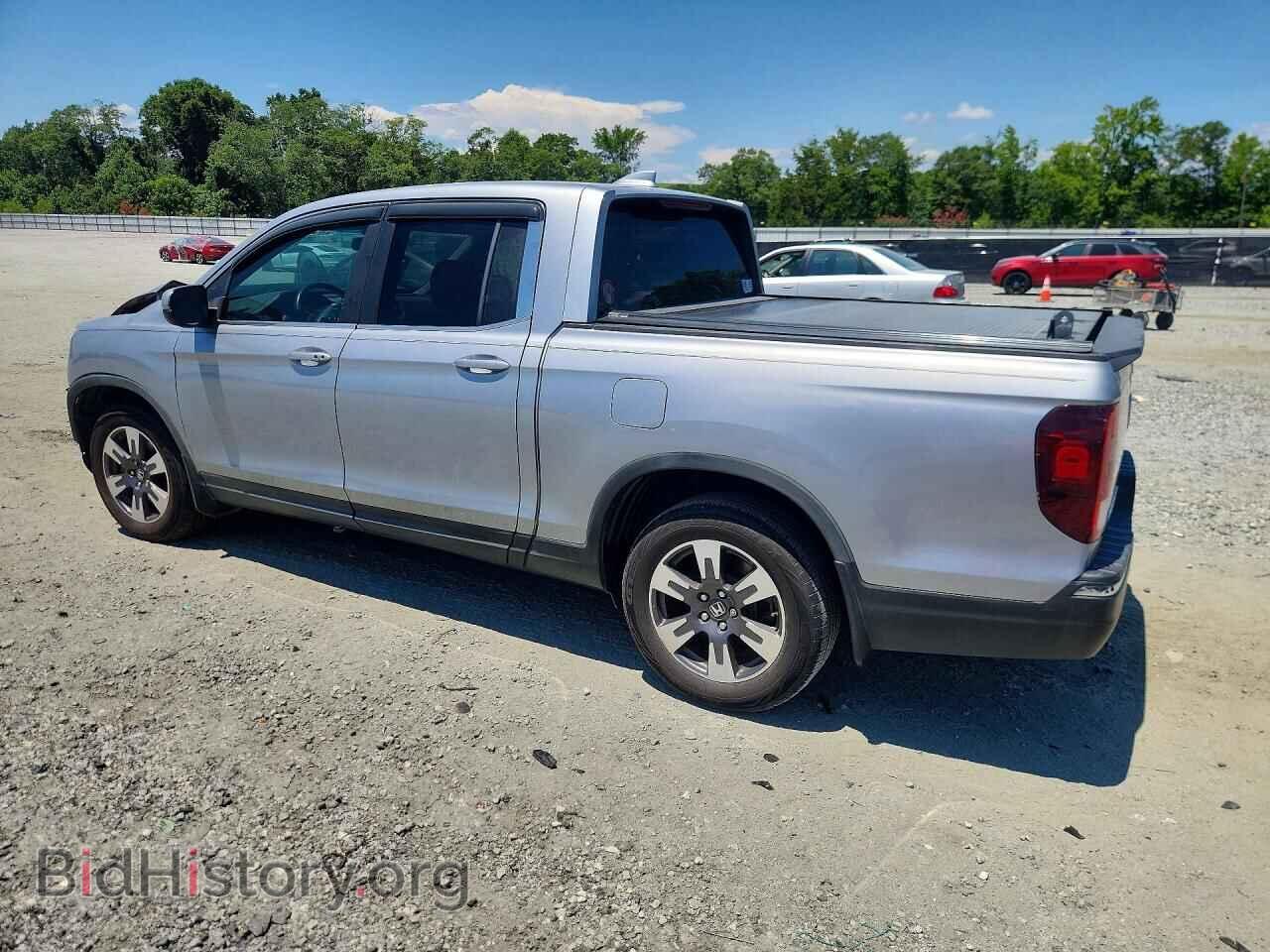 2017 HONDA RIDGELINE - VIN: 5FPYK2F65HB006465 - Photo 2