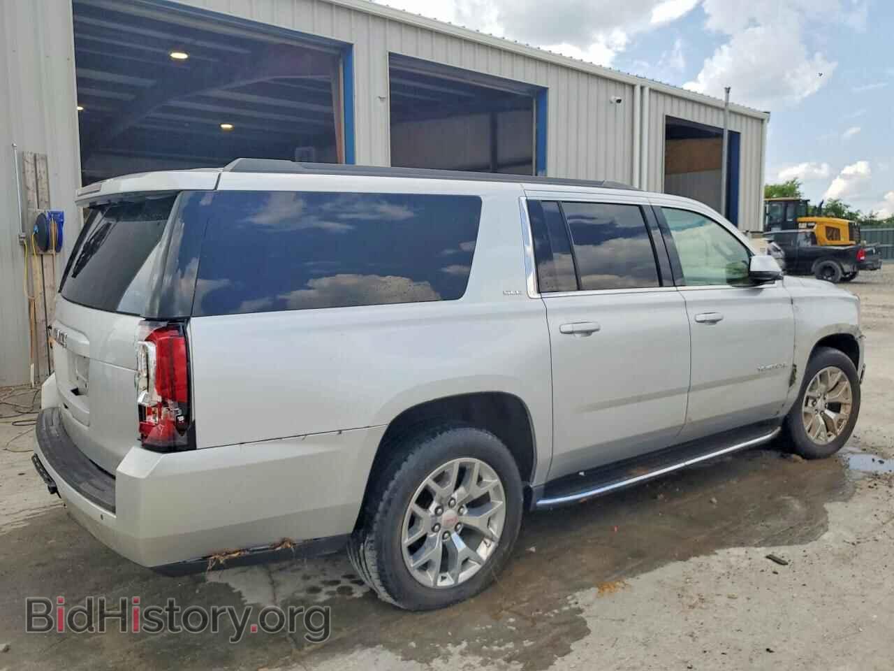 2019 GMC YUKON - VIN: 1GKS2FKC3KR381570 - Photo 3
