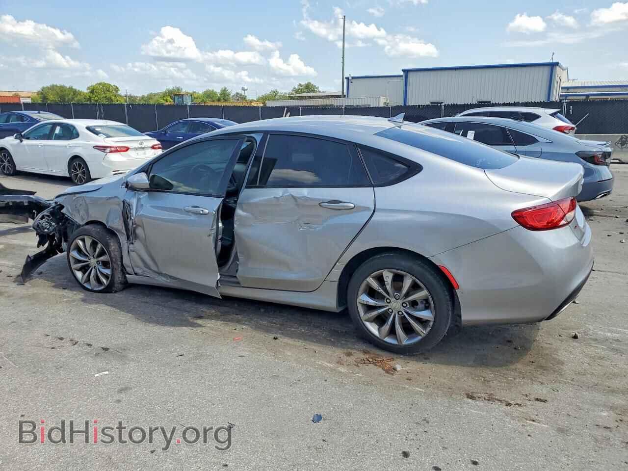 2016 CHRYSLER 200 - VIN: 1C3CCCBB8GN185100 - Фото 2