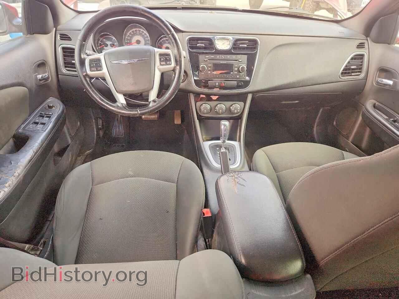 2011 CHRYSLER 200 - VIN: 1C3BC1FG2BN538896 - Фото 8