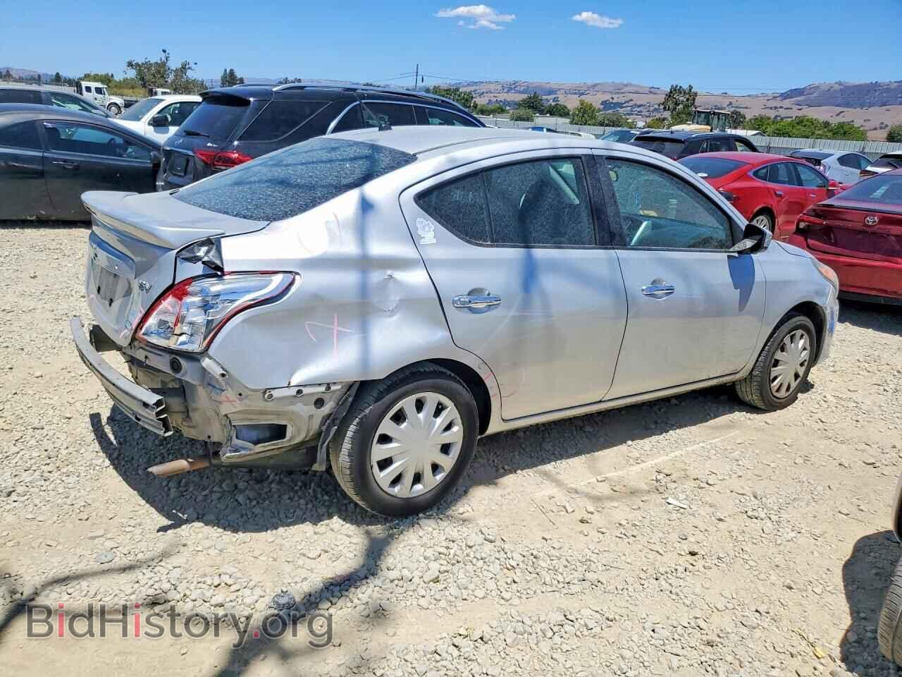 2016 NISSAN VERSA - VIN: 3N1CN7AP8GL832270 - Фото 3