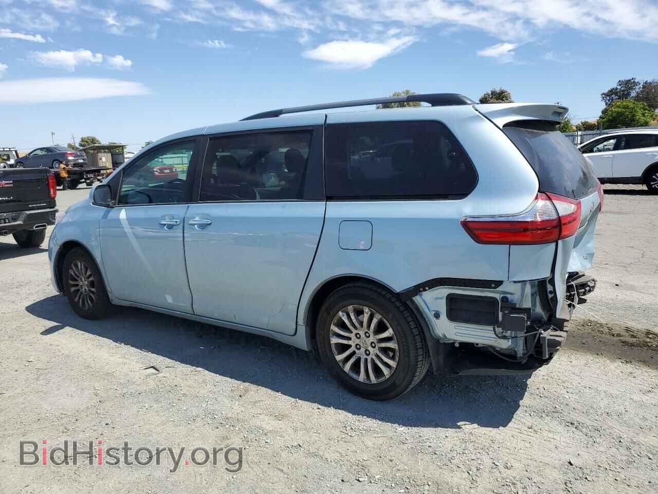 2016 TOYOTA All Models - VIN: 5TDYK3DC5GS740962 - Фото 2