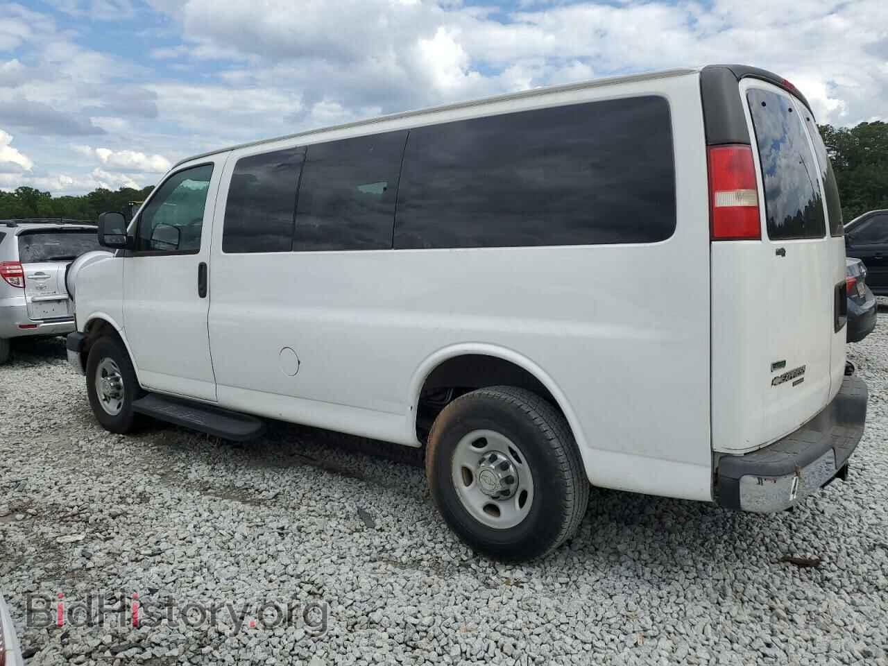 2010 CHEVROLET EXPRESS - VIN: 1GA2GYDG3A1162087 - Фото 2