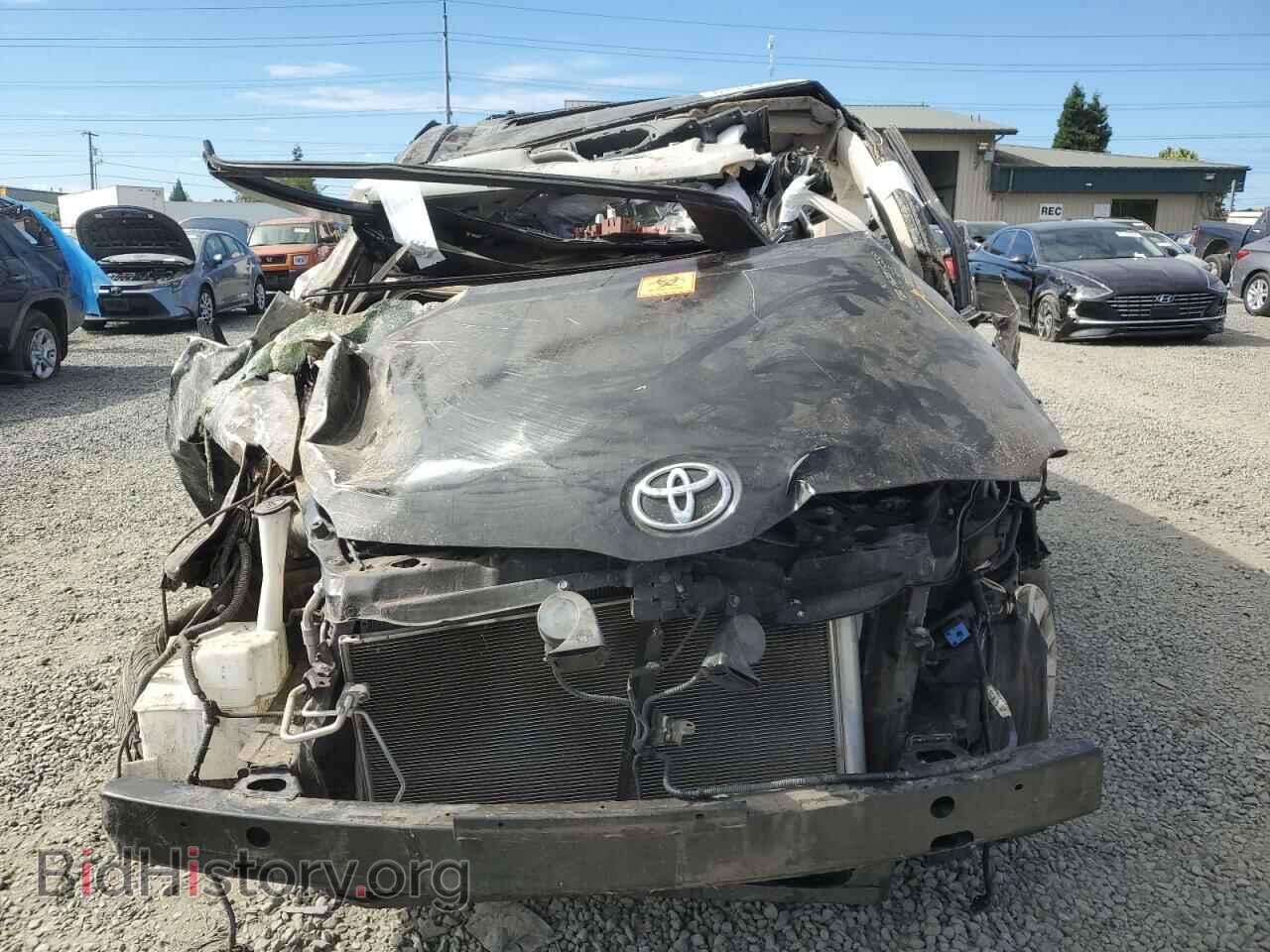 2014 TOYOTA All Models - VIN: 5TDYK3DC2ES450076 - Фото 5