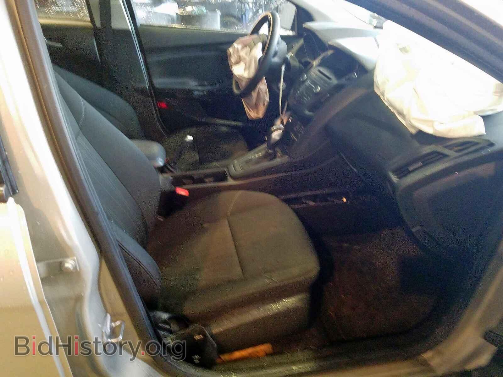 2016 FORD FOCUS SE - VIN: 1FADP3F20GL328427 - Photo 5