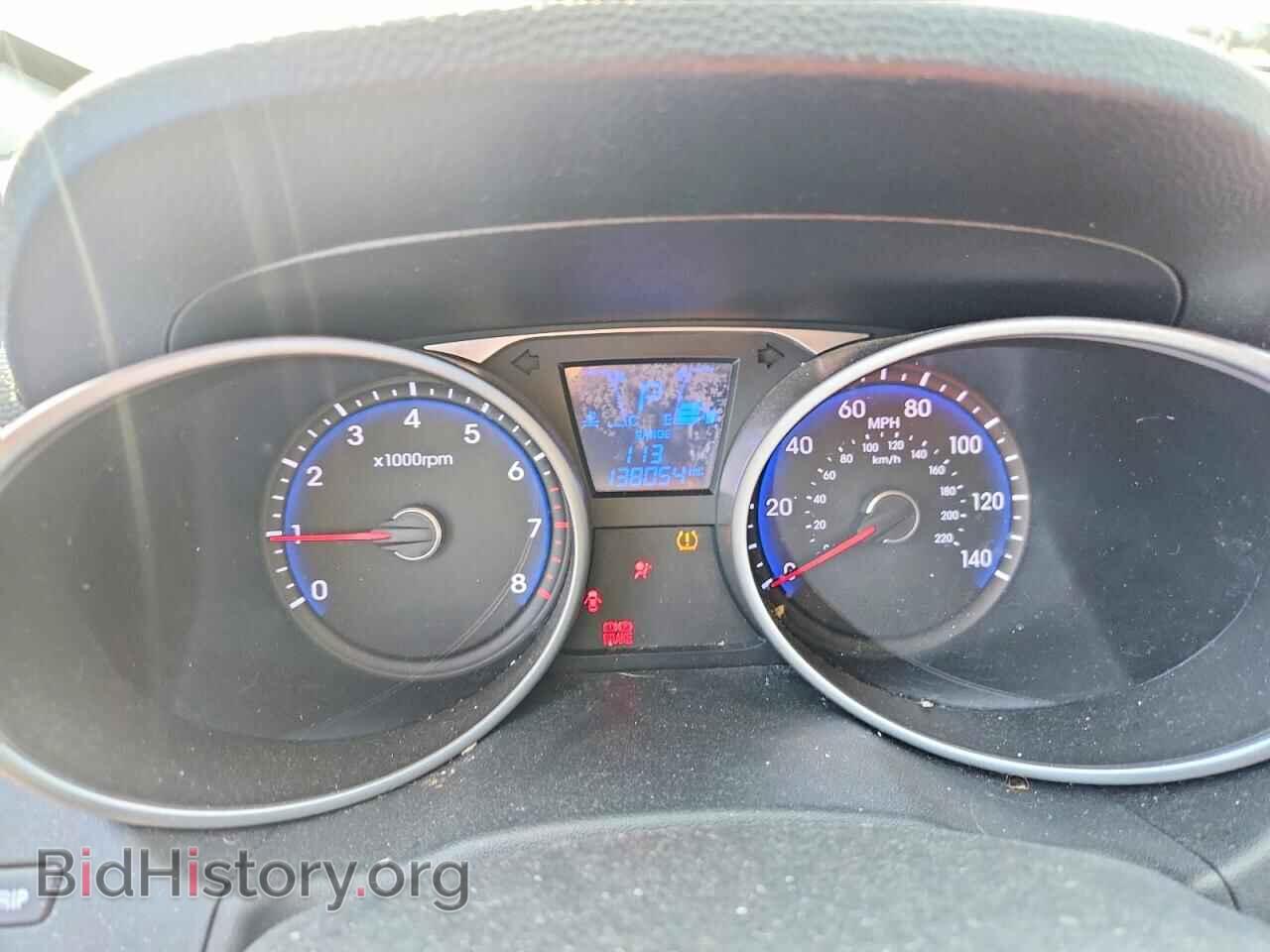 2013 HYUNDAI TUCSON - VIN: KM8JUCAC6DU689913 - Фото 9