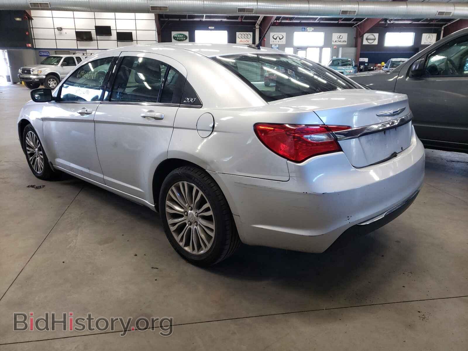2012 CHRYSLER 200 - VIN: 1C3CCBAB0CN127603 - Фото 3