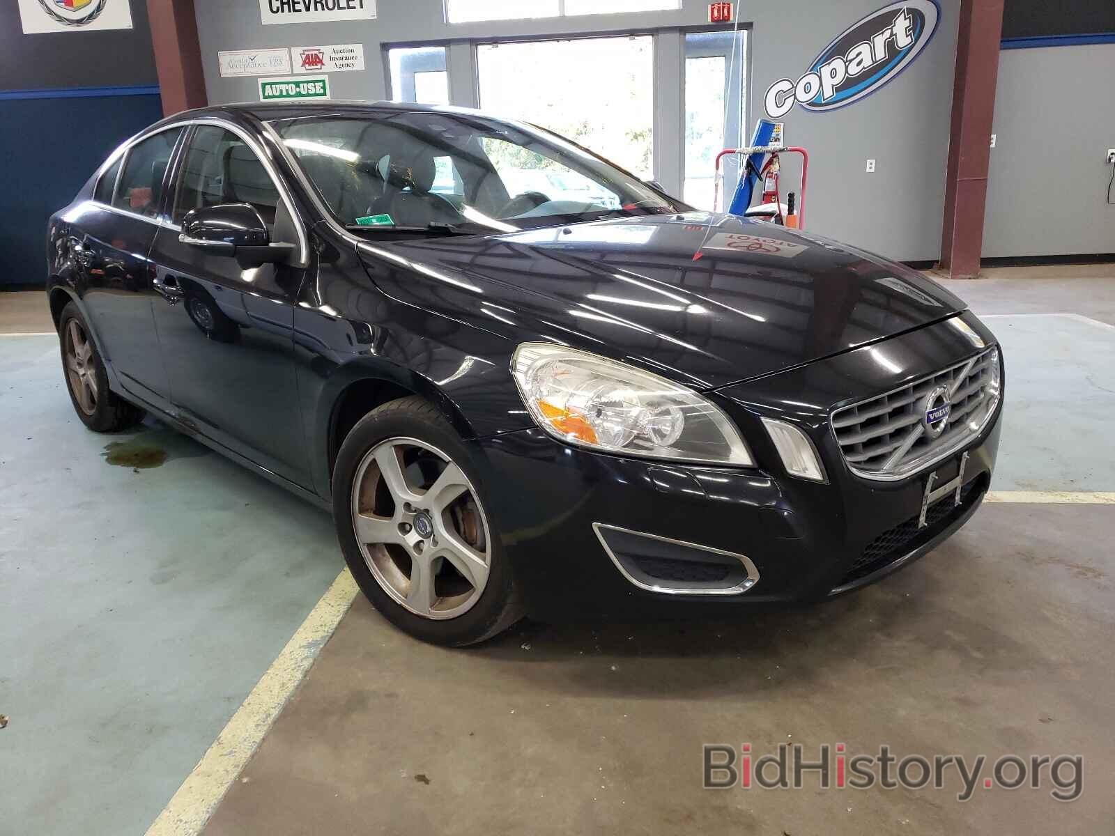 Photo YV1622FS3C2124937 - VOLVO S60 2012