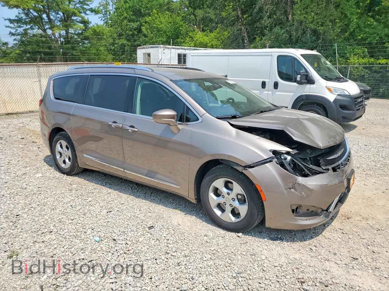 2017 CHRYSLER PACIFICA - VIN: 2C4RC1EGXHR804592 - Photo 4