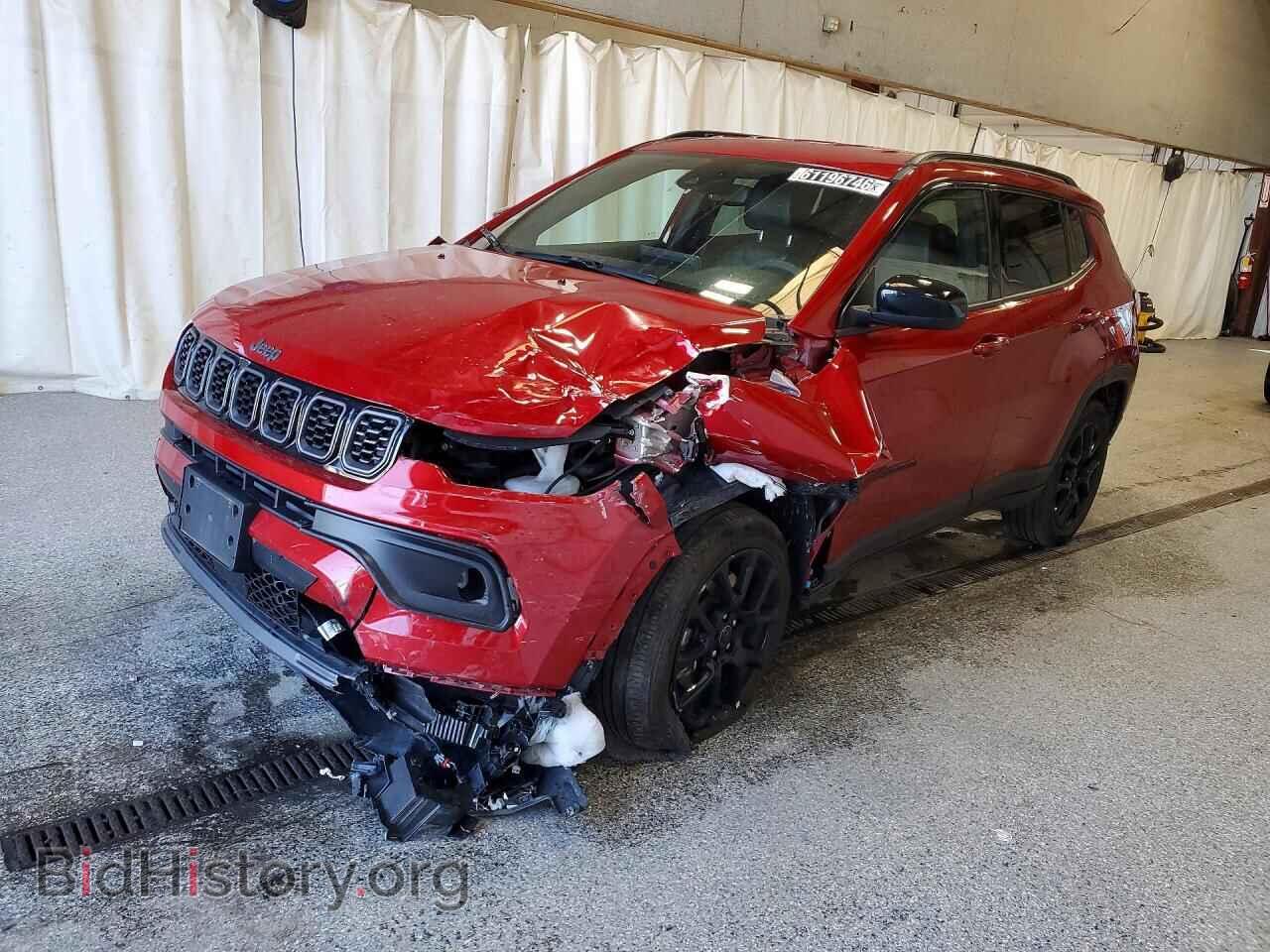 Фотография 3C4NJDBN2ST617487 - JEEP COMPASS 2025